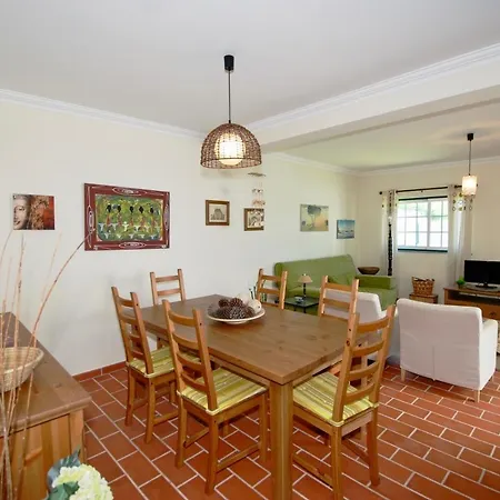 Casa Do Remo - Charming House For 4 Guests Only 350 Metres From Obidos Lagoon Ferienhaus *